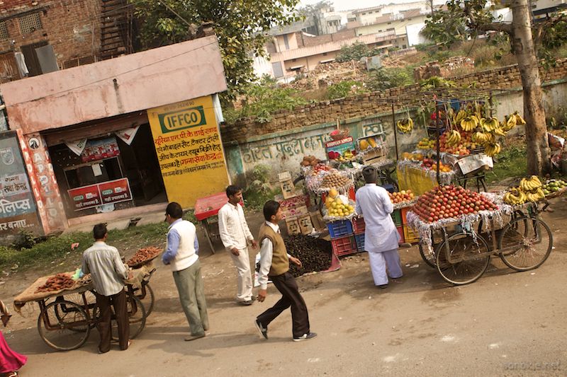 indian fruit seller
